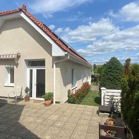 U Toffee Апартаменты *